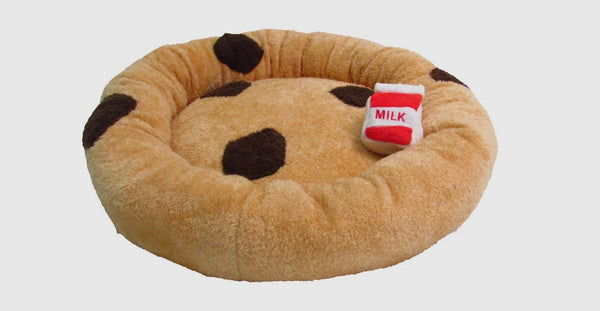Chocolate Chip Cookie Small Pet Bed By Tonbo